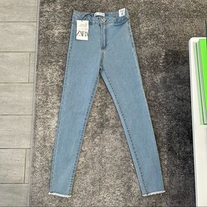 Zara High Waist Jegging
